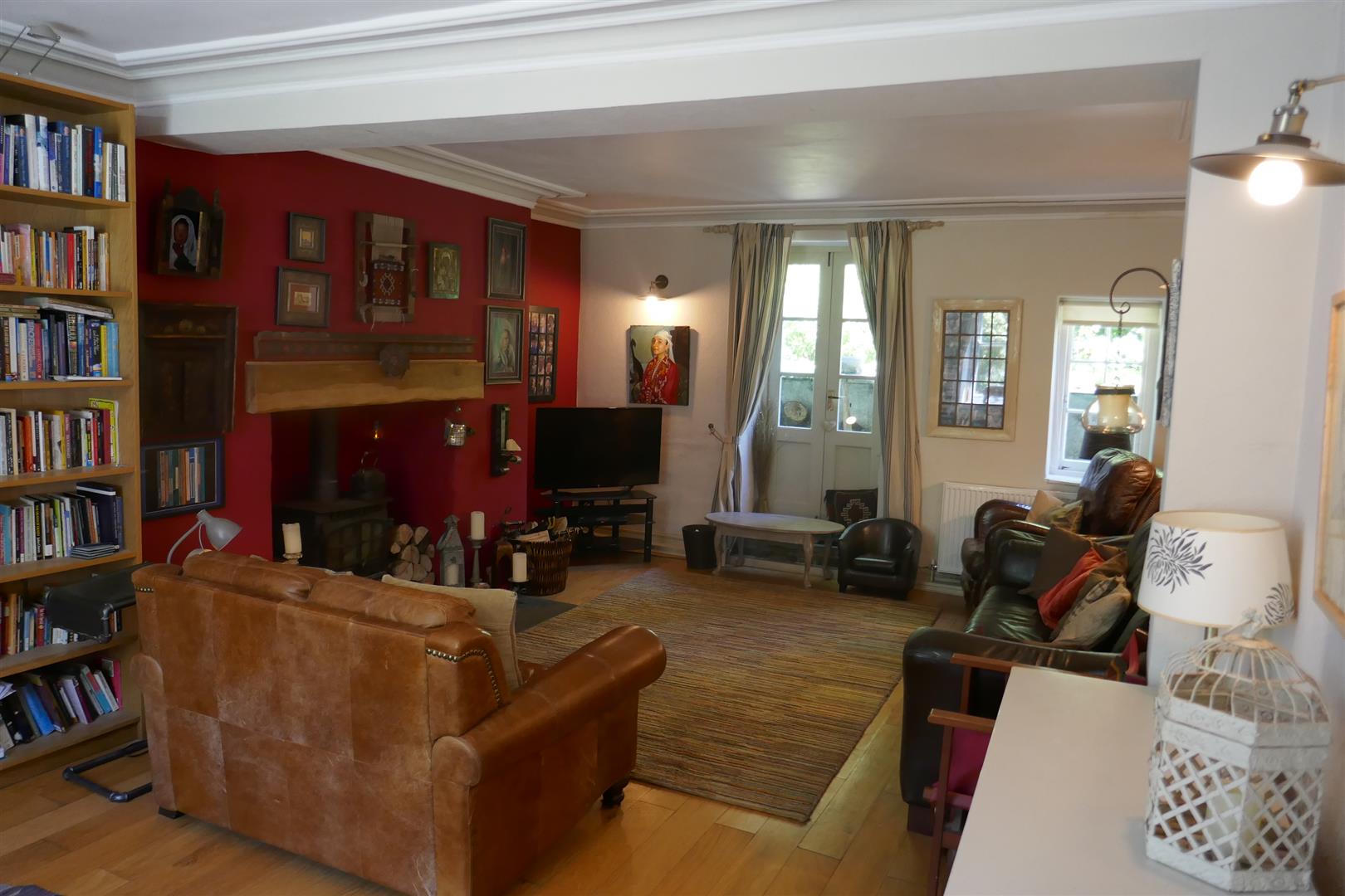 SITTING ROOM